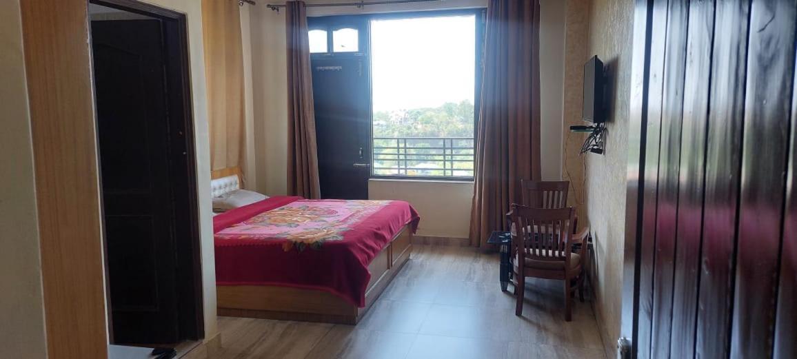 Hotel Saint Palampur Bagian luar foto